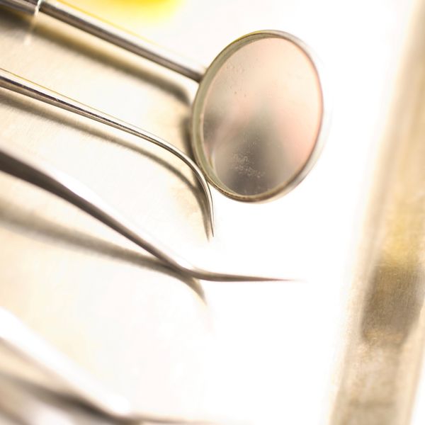 つくばの歯医者ならセラミックを扱う当院へお越しください