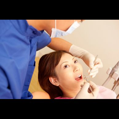 つくばで歯医者を営む当院が入れ歯のお悩みを改善します