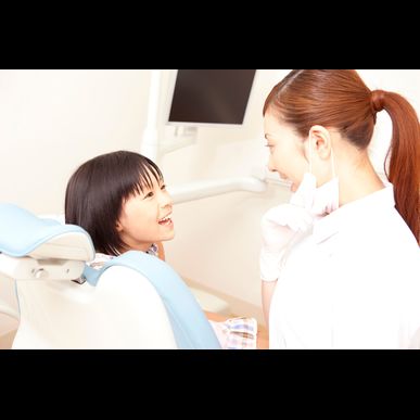 つくばで歯医者を営む当院は義歯を取り扱っています