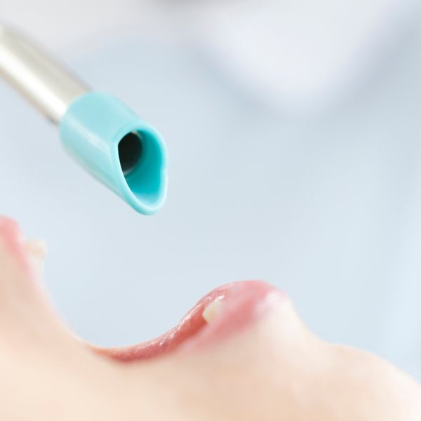 つくばで歯医者を営む当院は訪問治療を行っています